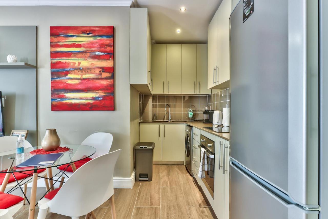 Fairmile On Main Apartment Cape Town Exterior photo