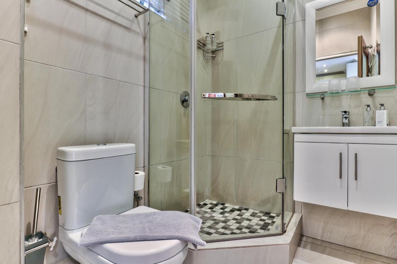 Fairmile On Main Apartment Cape Town Exterior photo